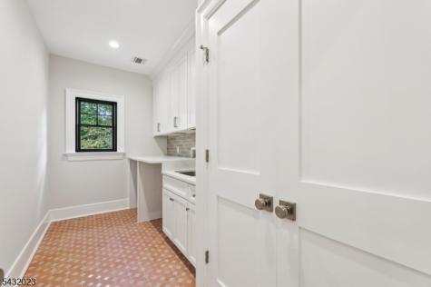 25 Beverly Road Madison NJ 07940