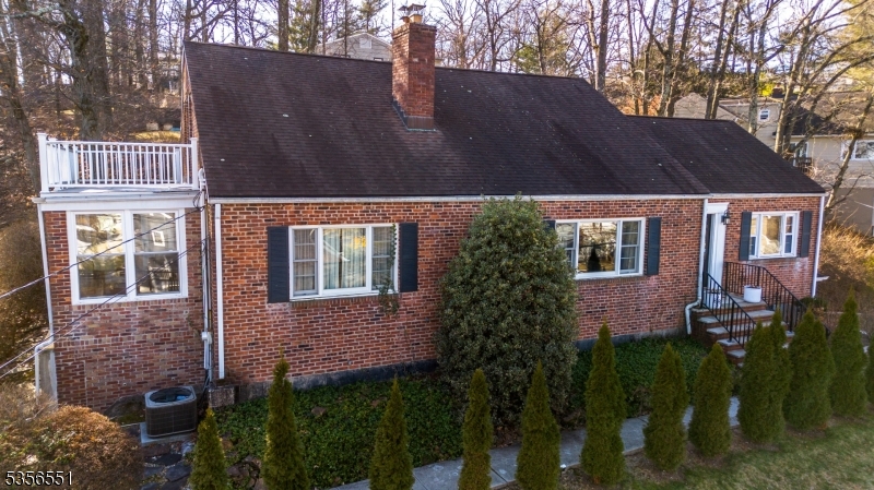 64 Greenwood Avenue West Orange NJ 07052