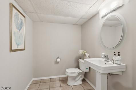 64 Greenwood Avenue West Orange NJ 07052