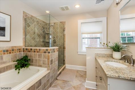 39 Kendal Avenue Maplewood NJ 07040