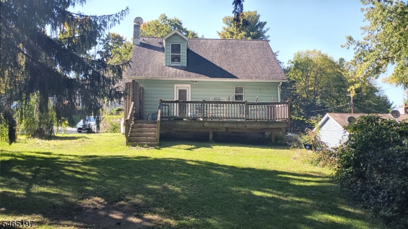 9 Richards Street Ogdensburg NJ 07439