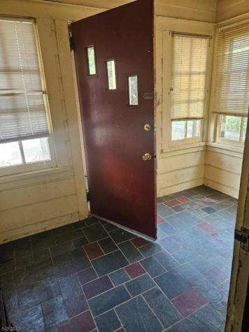 23 Elm Street West Orange NJ 07052
