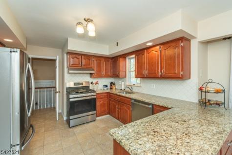277 Long Meadow Road Kinnelon NJ 07405