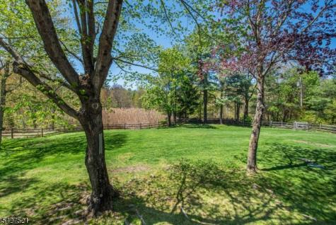 277 Long Meadow Road Kinnelon NJ 07405