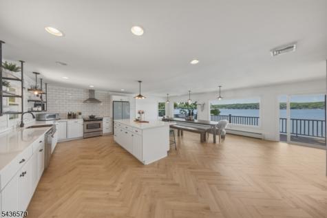 40 Ithanell Road Hopatcong NJ 07843