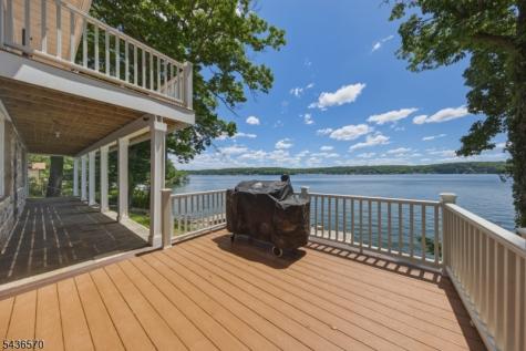 40 Ithanell Road Hopatcong NJ 07843