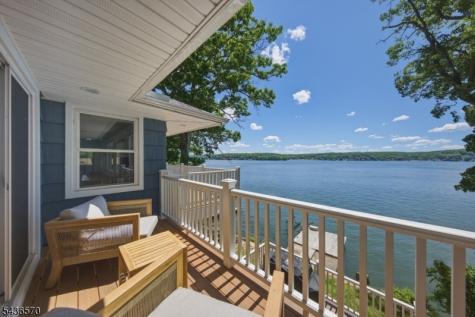 40 Ithanell Road Hopatcong NJ 07843