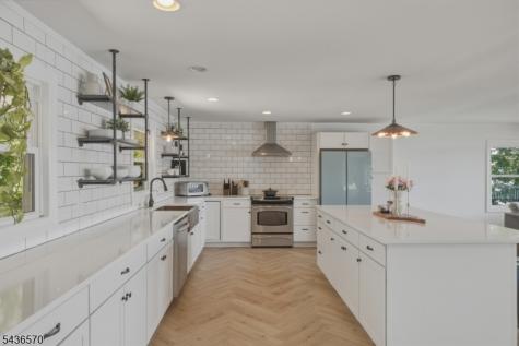 40 Ithanell Road Hopatcong NJ 07843