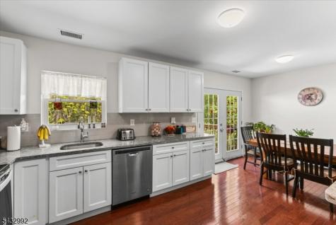 47 Winding Way Byram NJ 07821