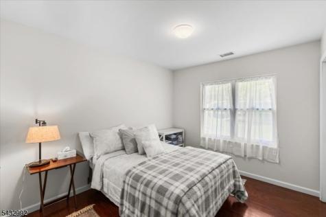47 Winding Way Byram NJ 07821