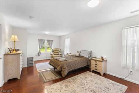 47 Winding Way Byram NJ 07821