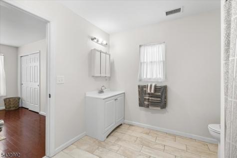 47 Winding Way Byram NJ 07821