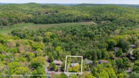 47 Winding Way Byram NJ 07821