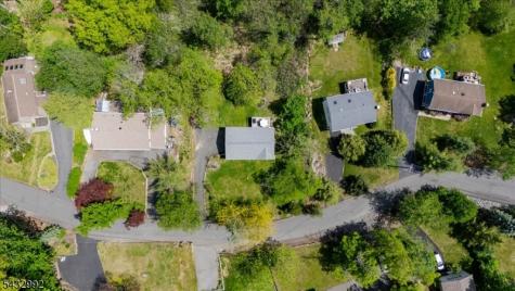 47 Winding Way Byram NJ 07821