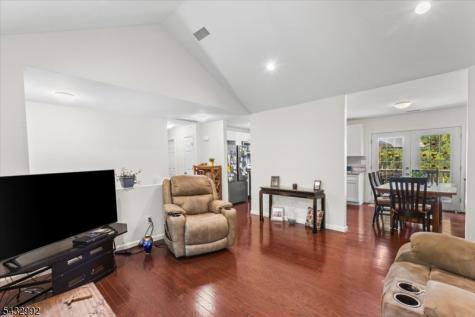 47 Winding Way Byram NJ 07821