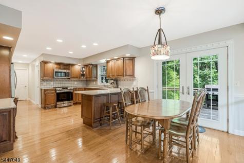 4 Peter Drive Allamuchy NJ 07840