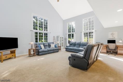 4 Peter Drive Allamuchy NJ 07840