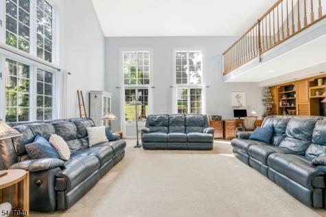 4 Peter Drive Allamuchy NJ 07840