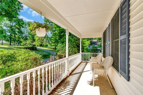 4 Peter Drive Allamuchy NJ 07840