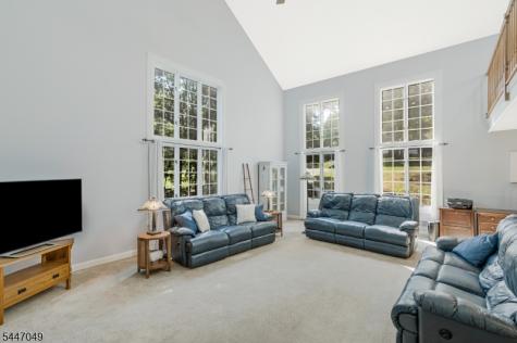 4 Peter Drive Allamuchy NJ 07840