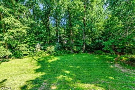 4 Peter Drive Allamuchy NJ 07840