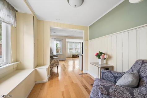 11 Oakdale Road Parsippany-troy Hills NJ 07834