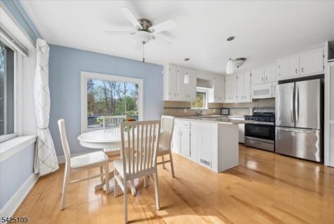 11 Oakdale Road Parsippany-troy Hills NJ 07834