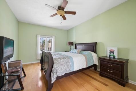 11 Oakdale Road Parsippany-troy Hills NJ 07834