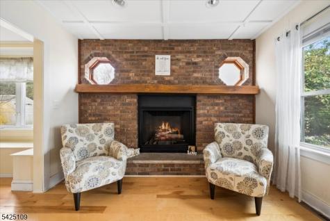 11 Oakdale Road Parsippany-troy Hills NJ 07834
