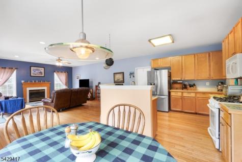 7 Sykes Gap Oxford NJ 07863