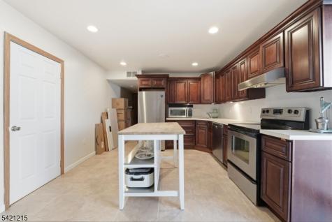 16 Arlington Boulevard North Arlington NJ 07031