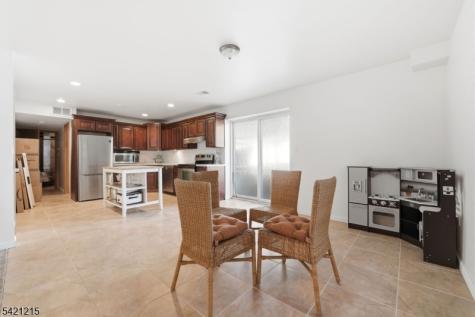 16 Arlington Boulevard North Arlington NJ 07031