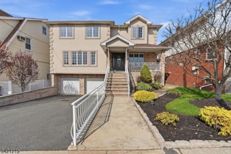 16 Arlington Boulevard North Arlington NJ 07031