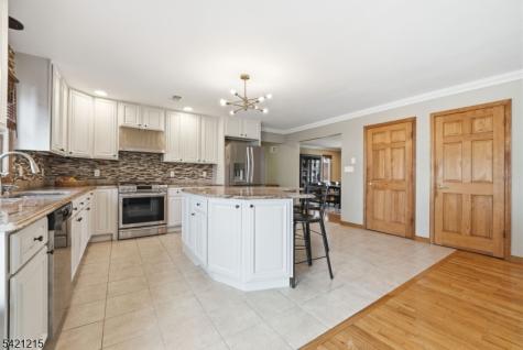 16 Arlington Boulevard North Arlington NJ 07031