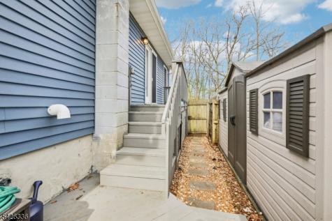 47 Broadway Hopatcong NJ 07843