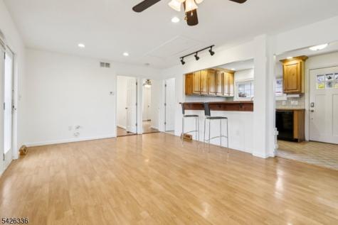 47 Broadway Hopatcong NJ 07843