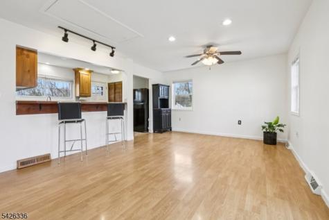 47 Broadway Hopatcong NJ 07843