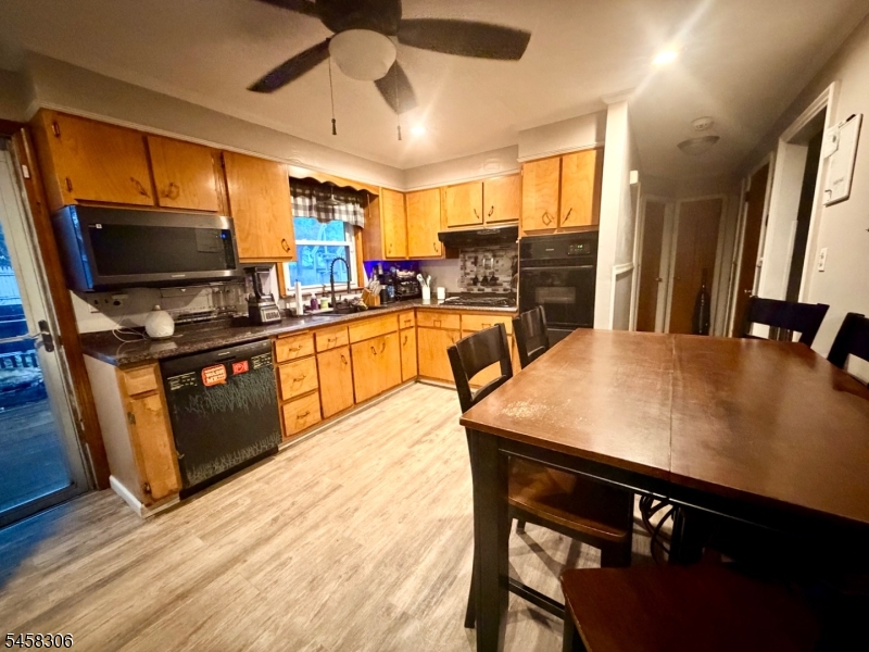 809 Rodgers Court Rahway NJ 07065