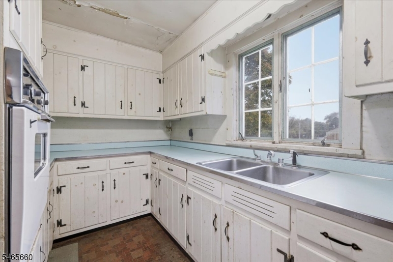 19 Craig Road Readington NJ 08853