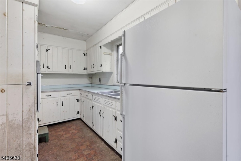 19 Craig Road Readington NJ 08853