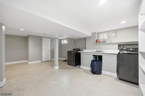 298 Fairway Avenue Belleville NJ 07109