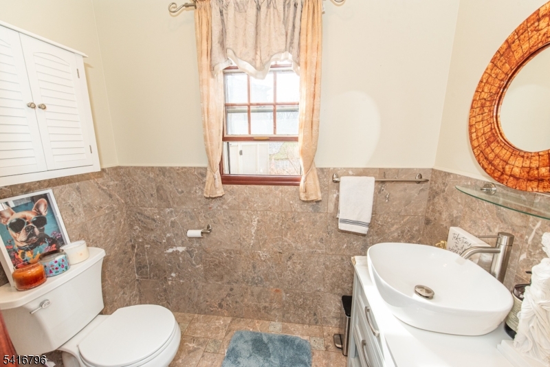 35 Waughaw Road Montville NJ 07082