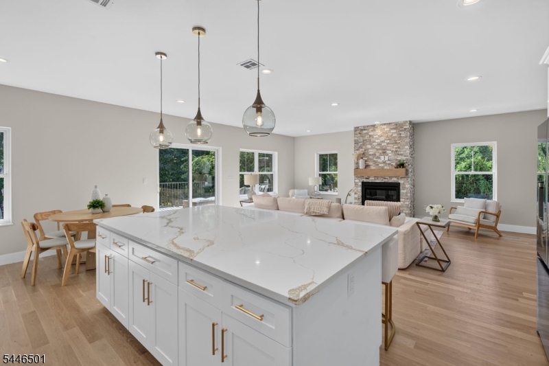 43 Oakwood Avenue Livingston NJ 07039