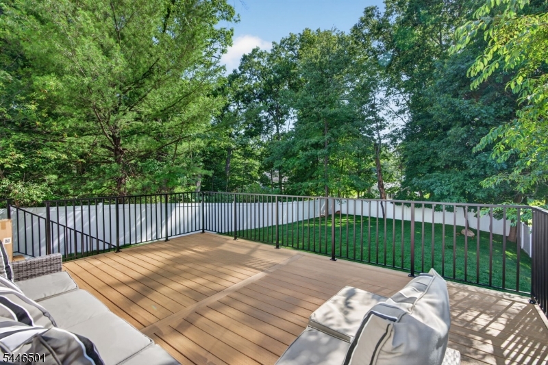43 Oakwood Avenue Livingston NJ 07039