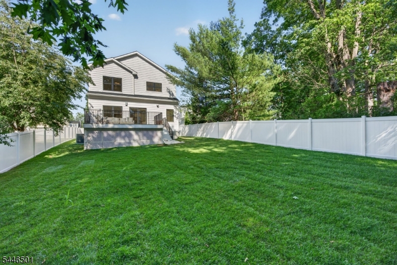43 Oakwood Avenue Livingston NJ 07039