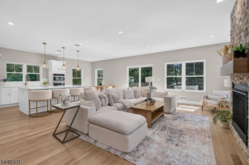 43 Oakwood Avenue Livingston NJ 07039