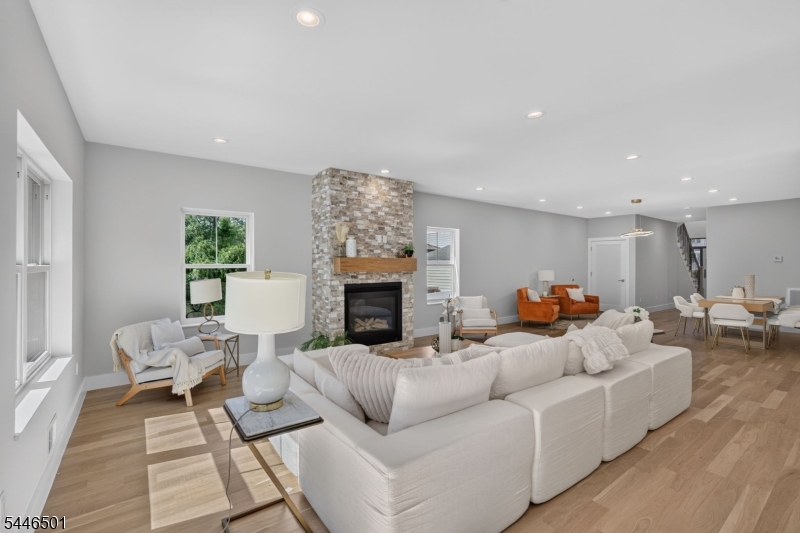 43 Oakwood Avenue Livingston NJ 07039