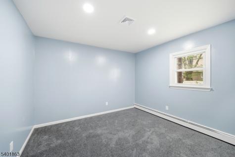 4 Rainbow Trail Vernon NJ 07422