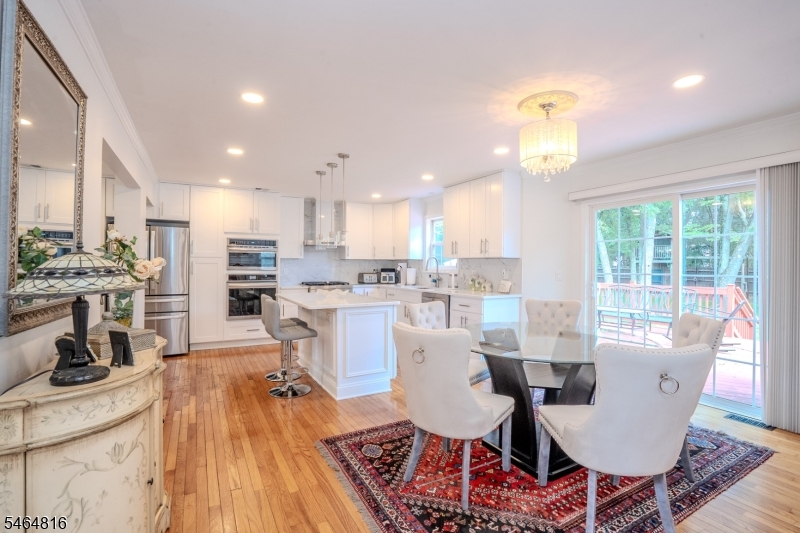 6 Fountain Drive Franklin NJ 08873