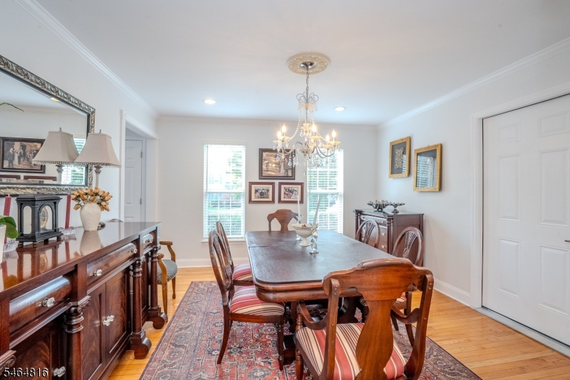 6 Fountain Drive Franklin NJ 08873